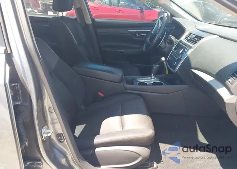 2017 Nissan Altima 2.5 Sr из США, поврежденный, VIN 1N4AL3AP8HC282476